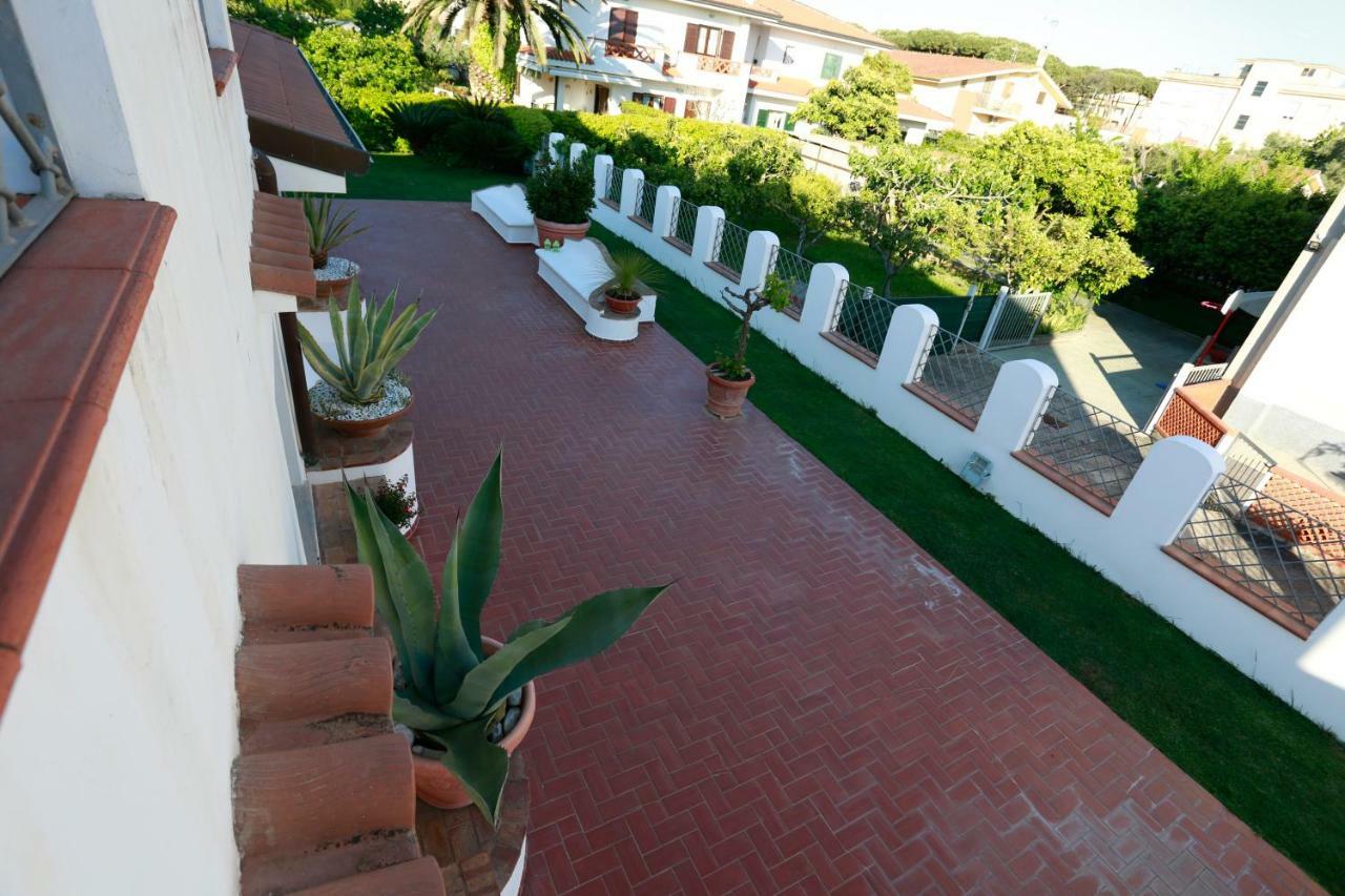 L'Ippocampo Guest House Sabaudia Exterior photo