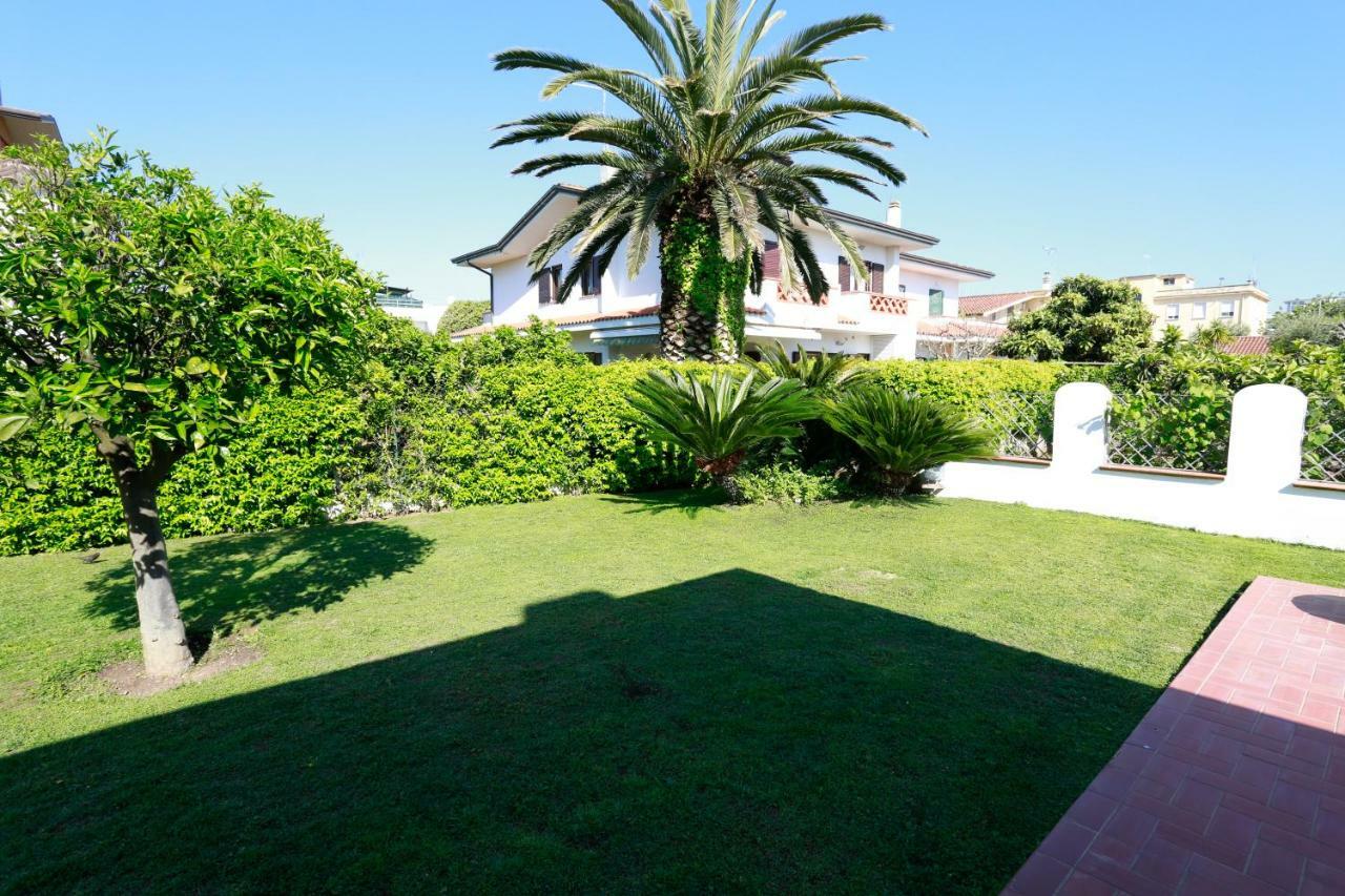 L'Ippocampo Guest House Sabaudia Exterior photo